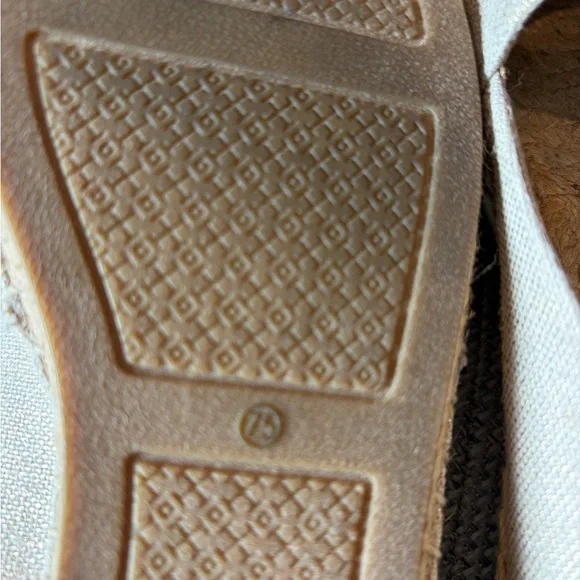 Tory Burch Neutral Beige Canvas Espadrille Flats with Logo - Picture 6 of 8